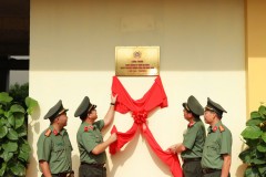 Trường Đại học An ninh nhân dân tổ chức Lễ gắn biển công trình kỷ niệm 80 năm Ngày truyền thống Công an nhân dân