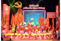Không thể xuyên tạc và phủ nhận Đảng Cộng sản Việt Nam là đội tiền phong của giai cấp và dân tộc